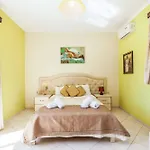 Villa Mirela Mikri Dassia (Corfu)