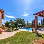 Mirela Mikri Villa Dassia (Corfu)