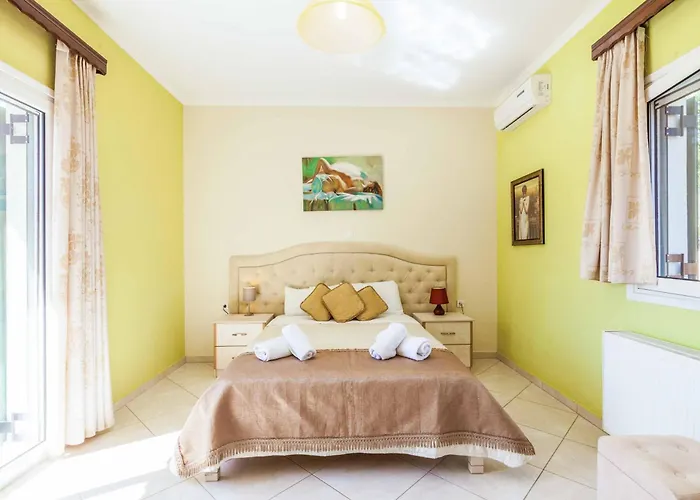 Villa Mirela Mikri Dassia (Corfu)